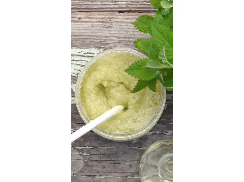 Video&#x20;&#x2B;&#x20;m&#x011B;rn&#x00E1;&#x20;cena